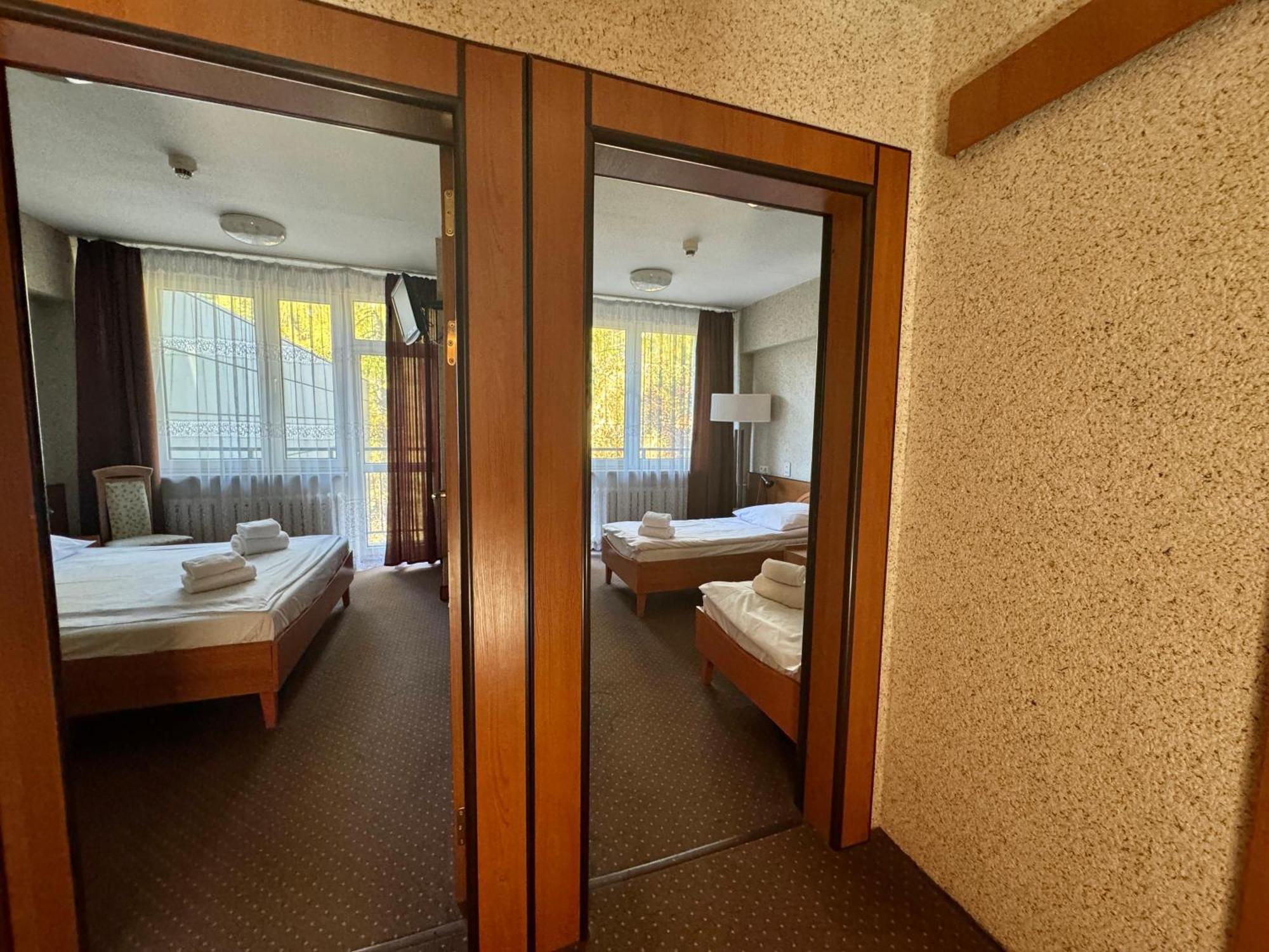 Hotel Echo Cedzyna 客房 照片